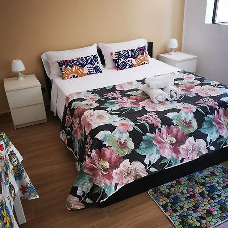Rent House A Casa Mia Hotel Палермо Екстериор снимка